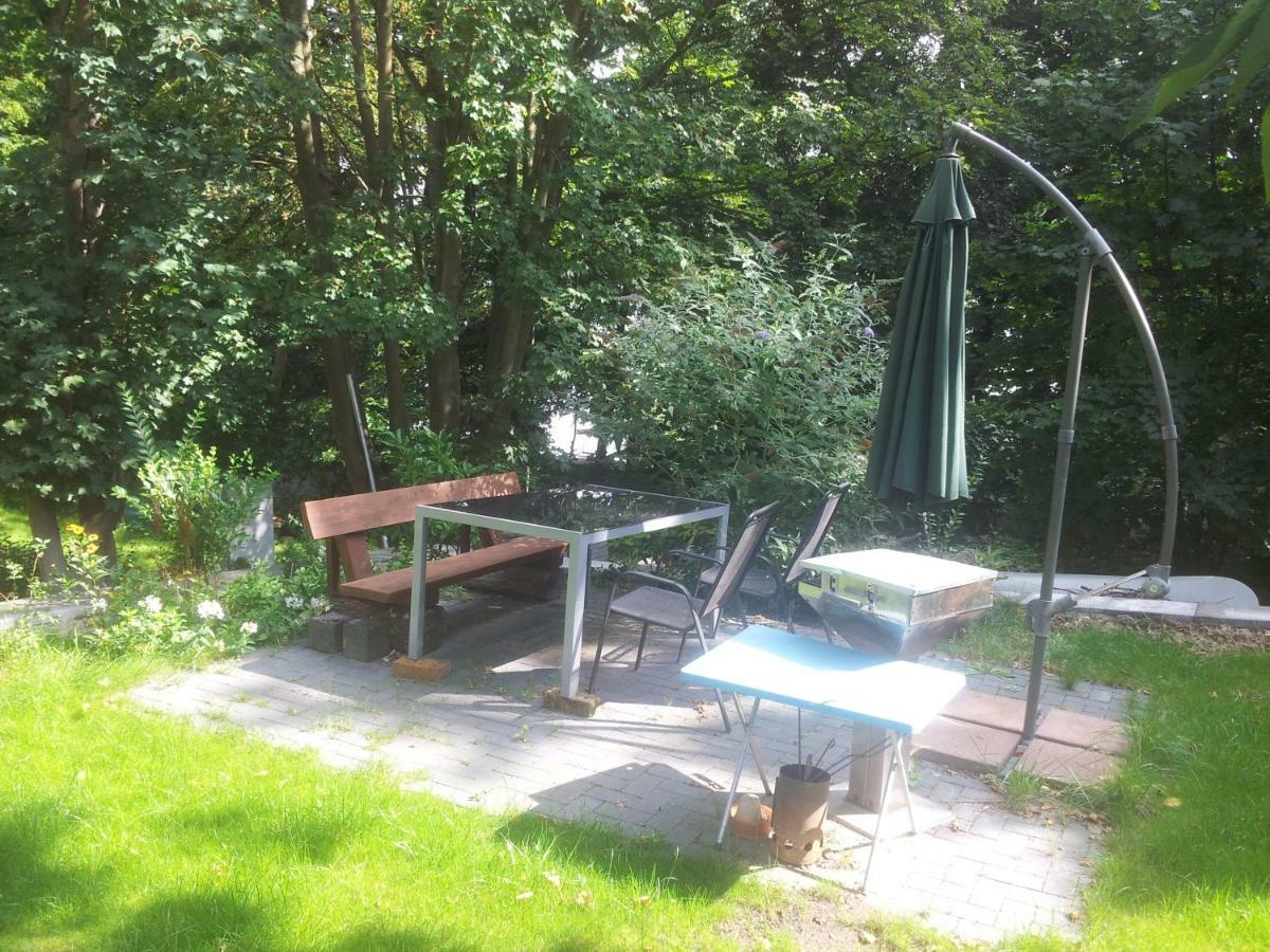 Fewo 1 Waren Mueritz - Haus Buchen Am Tiefwarensee - 1 Zi Exterior photo